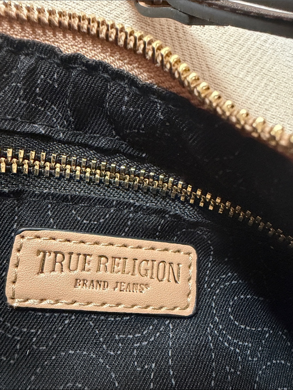 True Religion Beige Shoulder Bag with Silver Charm Chain - Picture 14 of 15